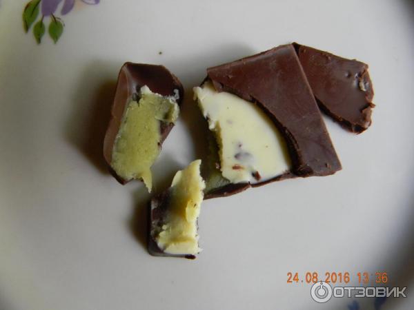 Шоколад Lindt Creation Sublime Mint Dark фото