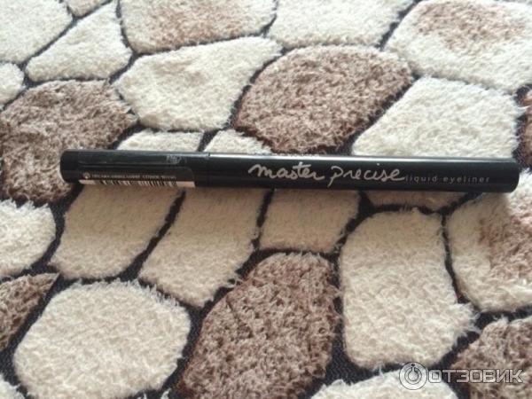 Подводка для глаз Maybelline New York Master Precise фото