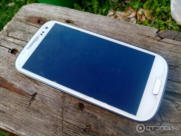 Смартфон Samsung i9300 Galaxy S3 фото