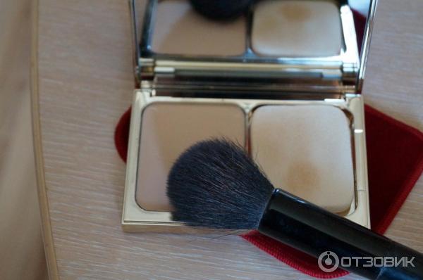 Компактная крем-пудра Clarins Teint Compact Haute Tenue SPF 15 фото