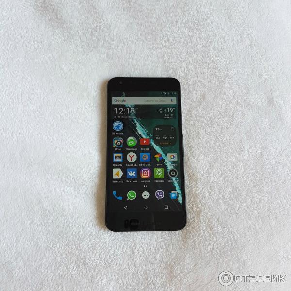 Смартфон LG Google Nexus 5x фото