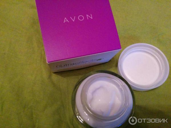 Мультифункциональный ночной крем Avon Nutra Effects Антивозрастный уход фото