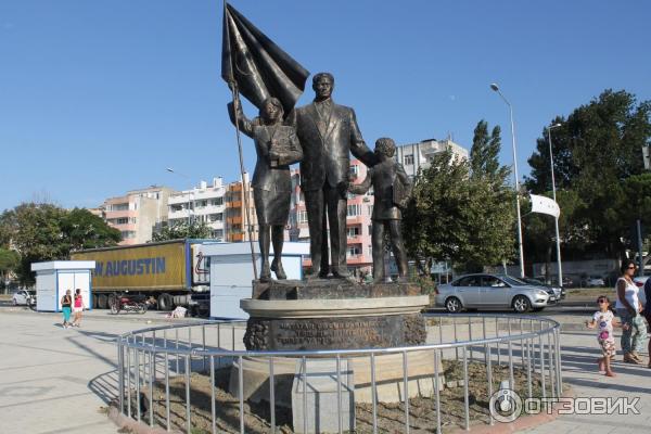 Паромная переправа Гелиболу-Лапсеки (Турция) фото