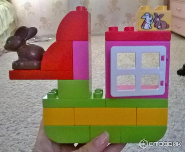 Конструктор Lego Duplo Лучшие друзья: курочка и кролик фото