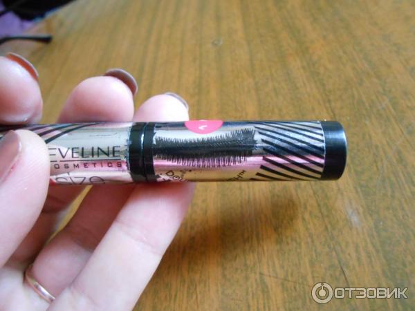 Тушь для ресниц Eveline Mega Size Lashes фото