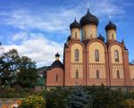 Пюхтицкий Успенский Ставропигиальный монастырь (Эстония, Куремяэ) фото