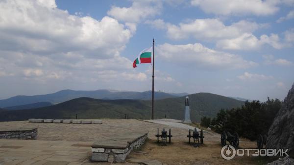 Памятник Свободы на перевале Шипка (Болгария) фото