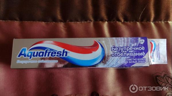 Зубная паста Aquafresh Безупречное отбеливание фото