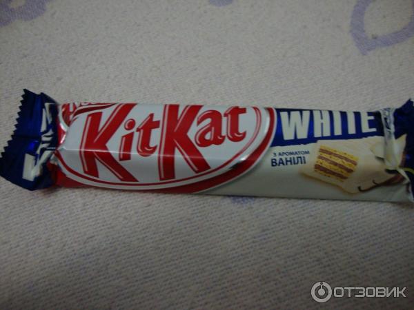 Шоколад Nestle KitKat Chunky White фото