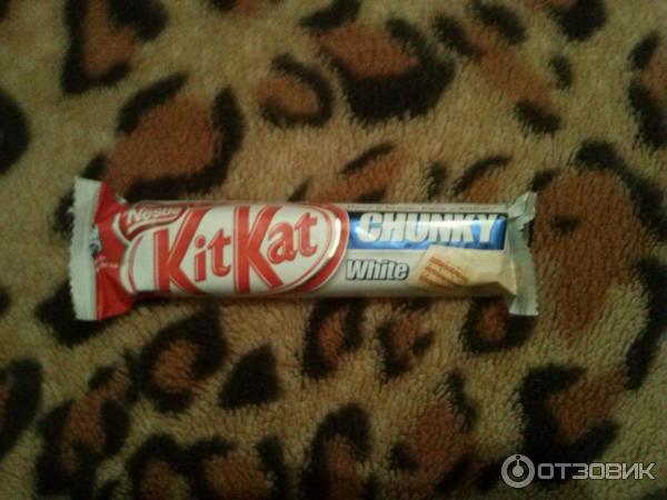 Шоколад Nestle KitKat Chunky White фото