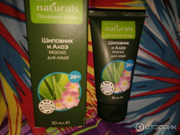 Маска для лица Avon Naturals Шиповник и Алоэ фото