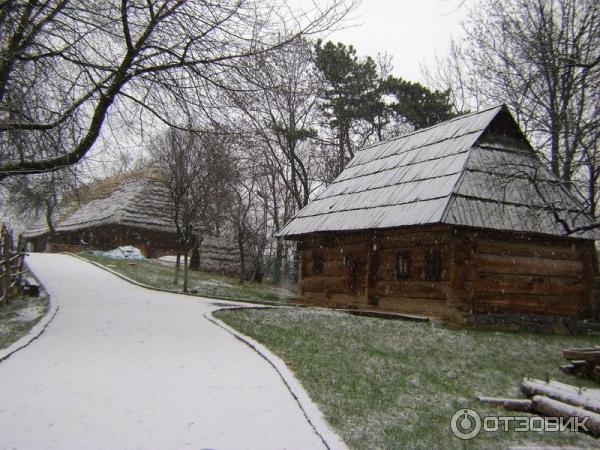 Закарпатский музей народной архитектуры и быта (Украина, Ужгород) фото