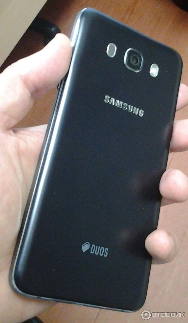 Смартфон Samsung Galaxy J7 SM-J710F фото