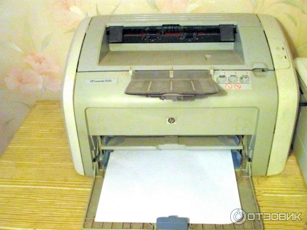 Лазерный принтер HP LaserJet 1020 фото