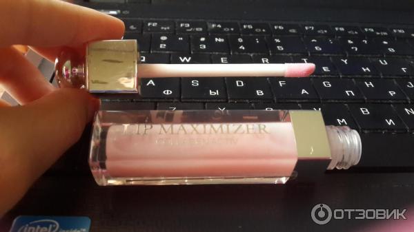 Блеск для губ Dior Maximaizer для увеличения объема