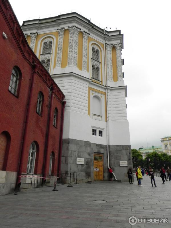 Оружейная палата Кремля (Россия, Москва) фото