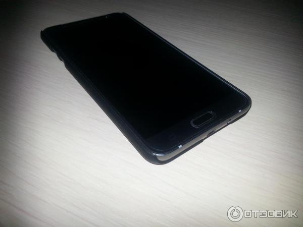 Смартфон Samsung Galaxy J7 SM-J710Fn