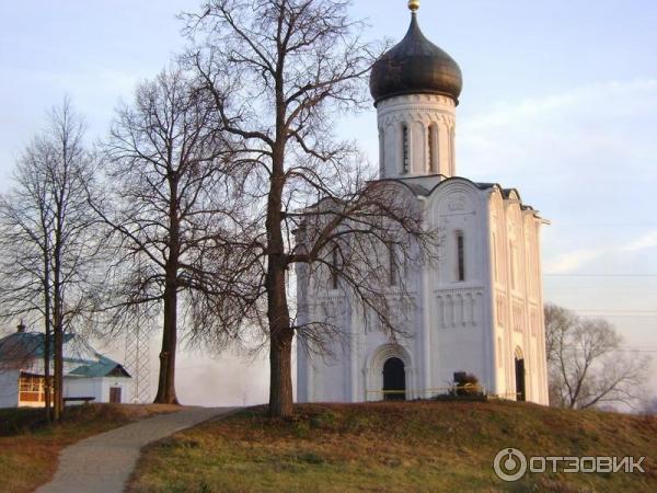 Экскурсия к Храму Покрова-на-Нерли (Россия, Боголюбово) фото