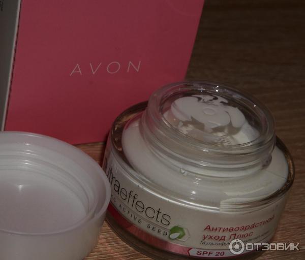 Мультифункциональный крем Avon Антивозрастной уход SPF20 фото