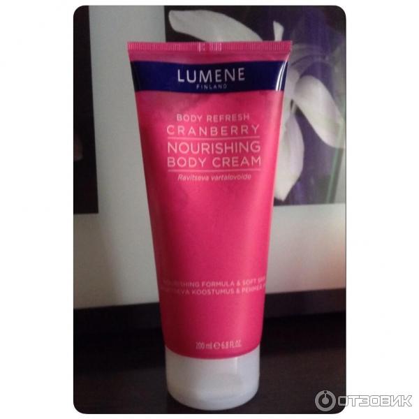 Питательное молочко для тела Lumene body refresh cranberry nourishing body cream фото