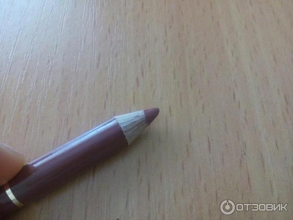 Контурный карандаш для губ Malva Professional Pencil фото