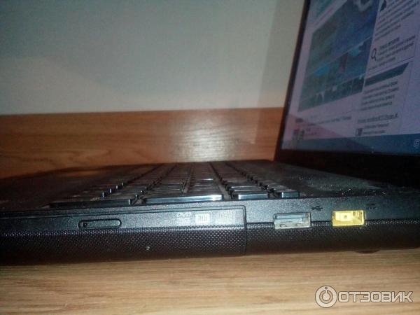 Ноутбук Lenovo IdeaPad G500 фото