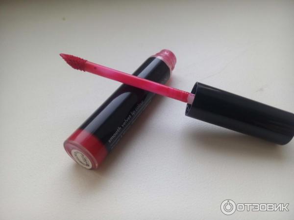 Блеск для губ Avon Smooth Velvet Lip Colour фото