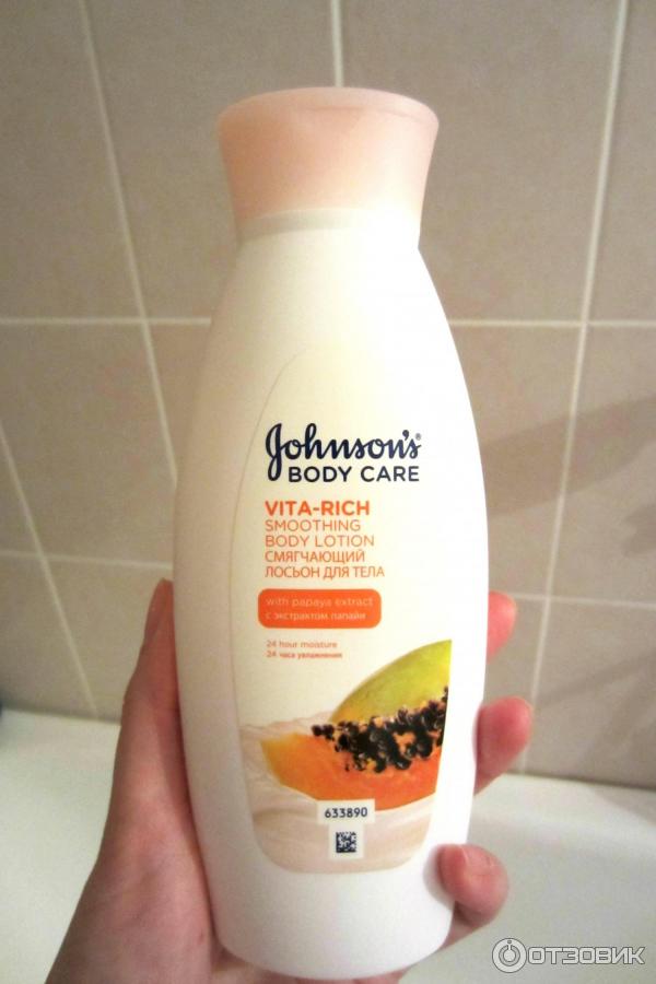 Смягчающий лосьон для тела Johnson's Body Care Vita-Rich Lotion с экстрактом папайи фото