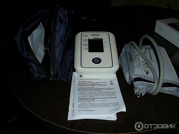 Измеритель артериального давления Omron M2 Basic фото