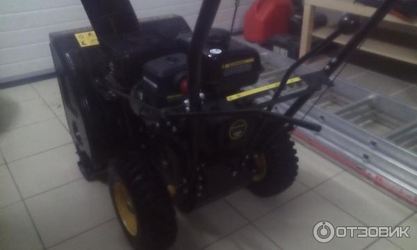 Снегоуборщик Champion ST656 фото