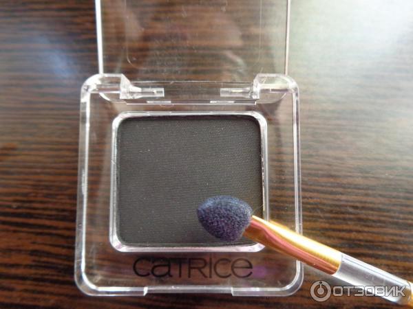 Тени для век Catrice Absolute Eye Colour Mono фото