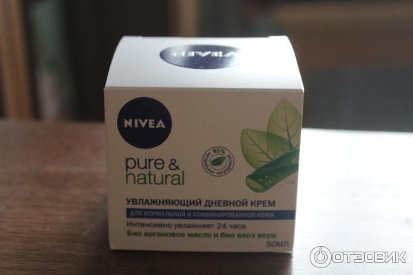 Увлажняющий дневной крем Nivea Visage Pure & Natural фото