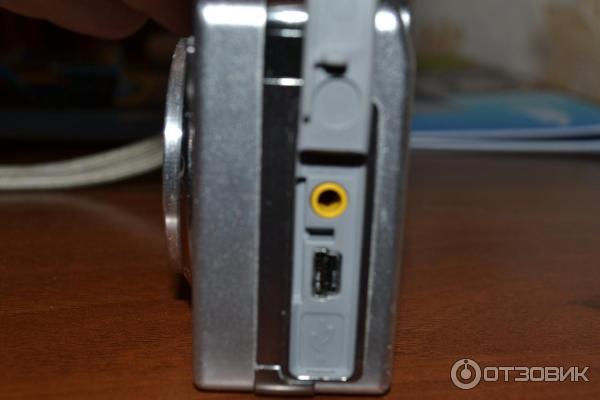 Цифровой фотоаппарат Sony Cyber-shot DSC-W7