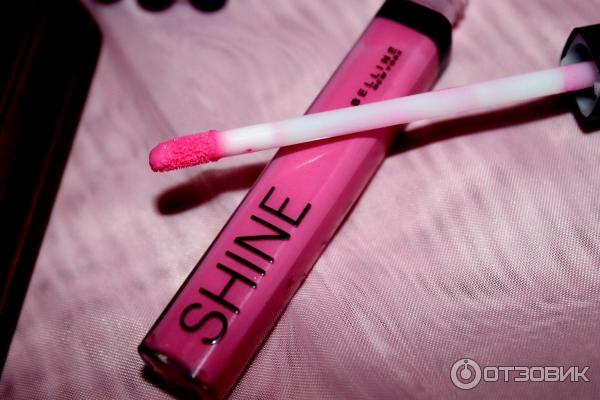 Блеск для губ Maybelline New York Lip Studio Gloss Shine фото