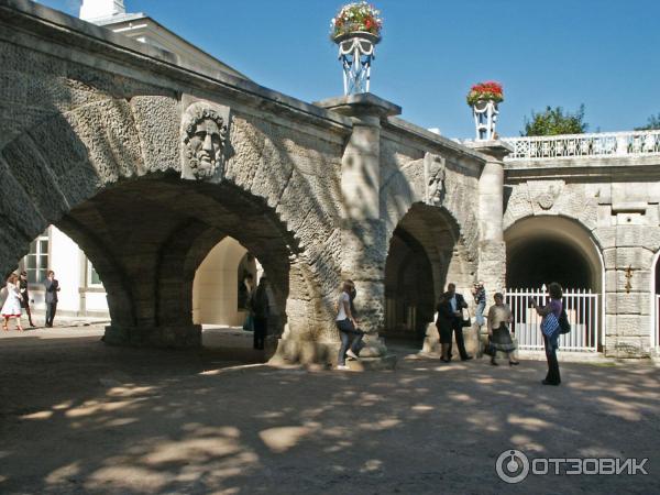 Камероновая галерея, вид слева