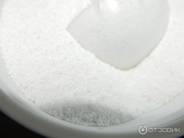 Кислородный универсальный пятновыводитель EXTRA OXY Фаберлик фото