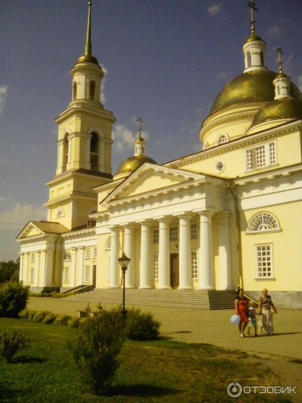 Наклонная башня Демидовых (Россия, Невьянск) фото