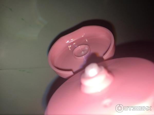 Глубоко очищающая пенка для лица Holika Holika Pig-clear dust out Deep Cleansing Foam фото