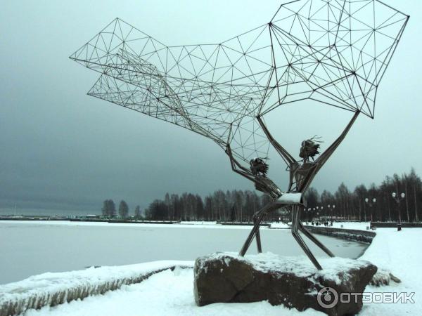 Набережная Онежского озера (Россия, Петрозаводск) фото