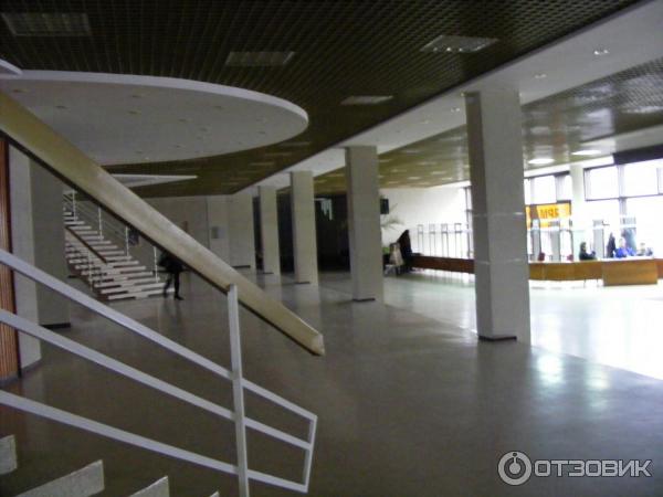 Киевский дворец детей и юношества (Украина, Киев) фото