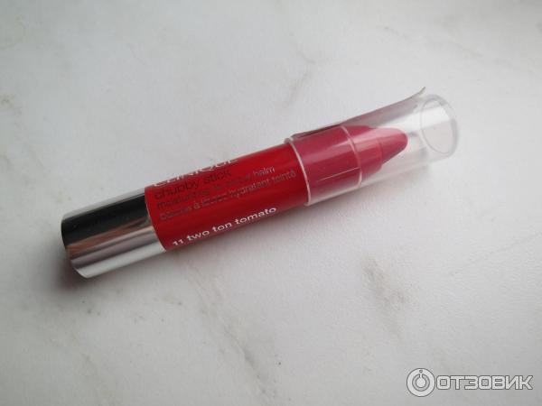 Помада-бальзам для губ Clinique Chubby Stick Moisturizing Lip Colour Balm увлажняющая фото