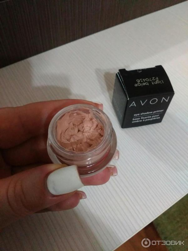 Основа под тени от Avon фото