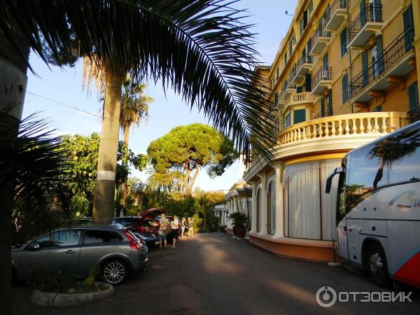 Отель Grand Hotel De Londres (Италия, Сан-Ремо) фото