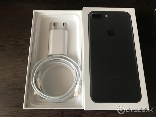 Смартфон Apple iPhone 7 Plus фото