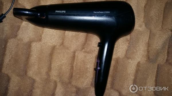 Отзыв о Фен Philips HP4829 SalonDry Travel Фен Philips HP4829 - проверенный врем