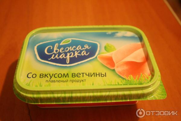 Сырный плавленый продукт Свежая марка С ветчиной фото