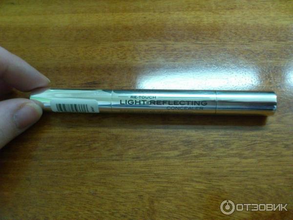 Консилер Catrice Re-Touch Light-Reflecting Concealer фото