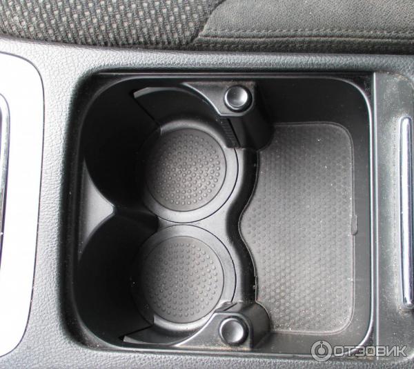 Автомобиль Volkswagen Passat B6