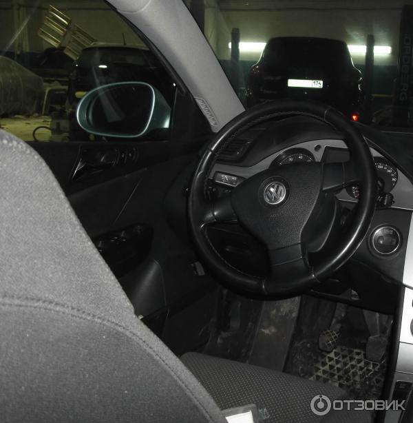 Автомобиль Volkswagen Passat B6